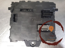 Platine fusible habitacle - RENAULT