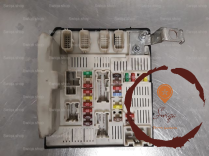 Platine fusible AV - RENAULT - 165301061148