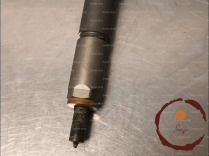 Injecteur 2 - RENAULT - 166008399R